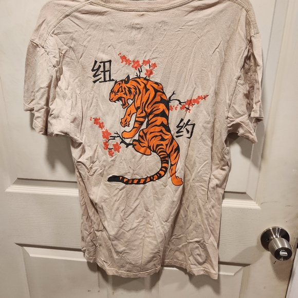 Men's Beige Graphic T-Shirt - Picture 3 of 3